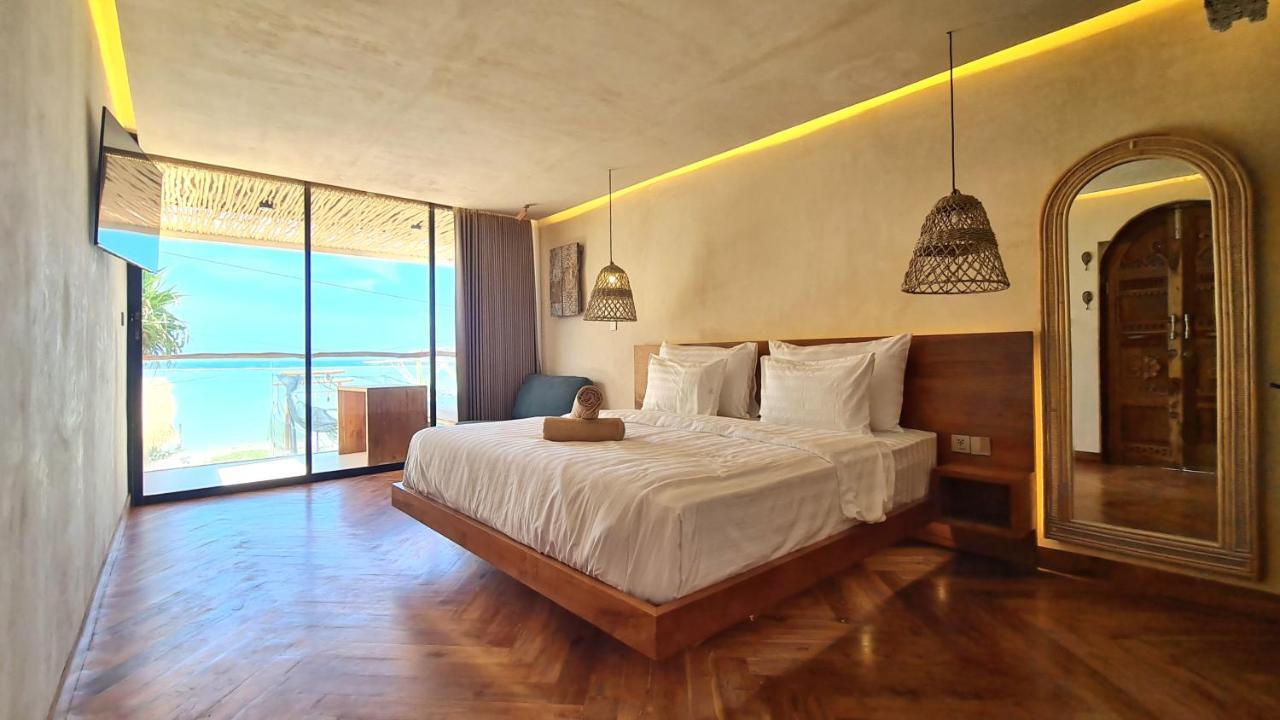 Shore Thing Gili Air Beachfront Apartment Eksteriør billede
