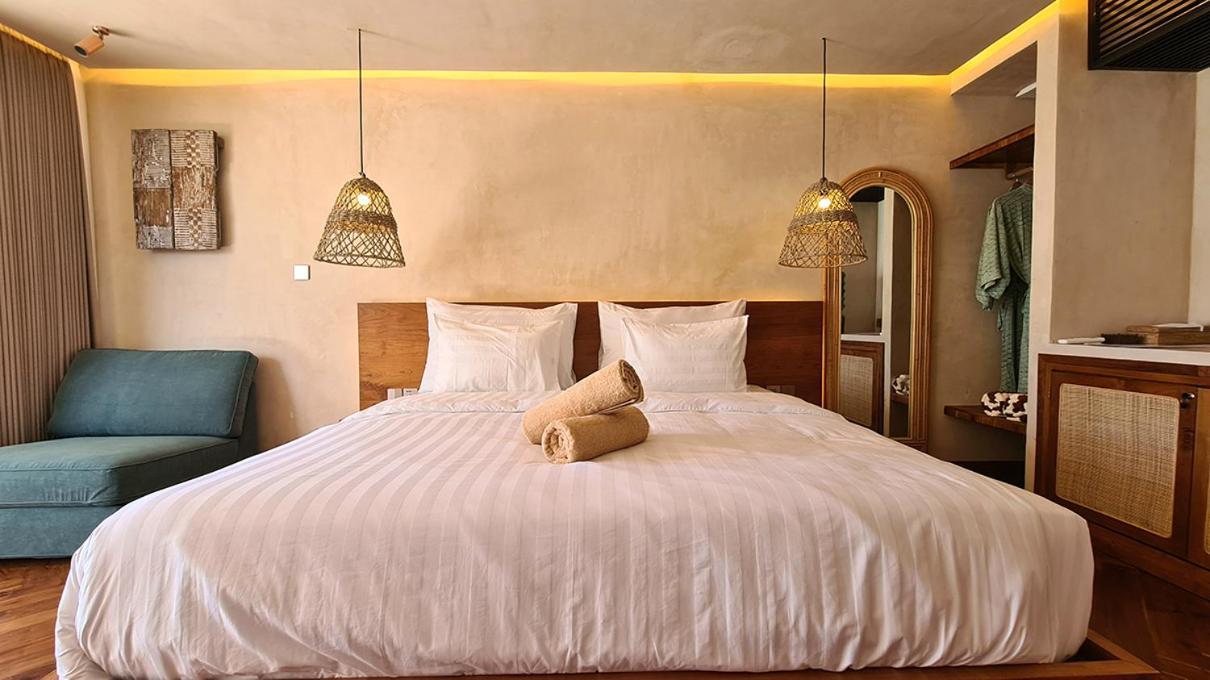 Shore Thing Gili Air Beachfront Apartment Eksteriør billede